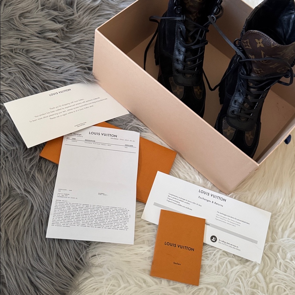 Louis Vuitton
Women's Laureate Platform Desert Boots Suede with Monogram Canvas - Picture 4 of 10